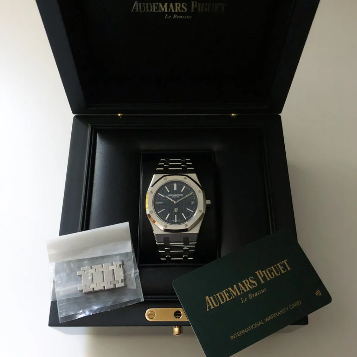 Kafoll Crown Octagon Ultra-Thin Watch